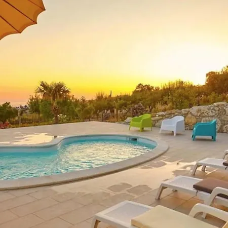 Villa Ville Air Favara